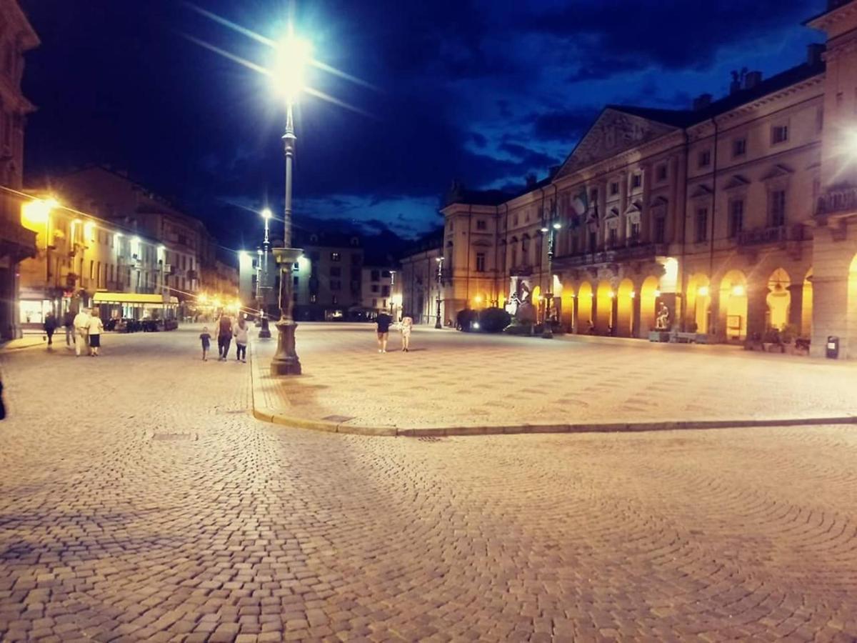 Appartamento Maggio Di Fronte Palaghiaccio Cir 0005 Aosta Exterior foto